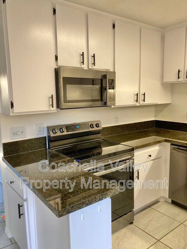 Condo for rent at 433 Bradshaw Lane #53, Palm Springs, CA 92262