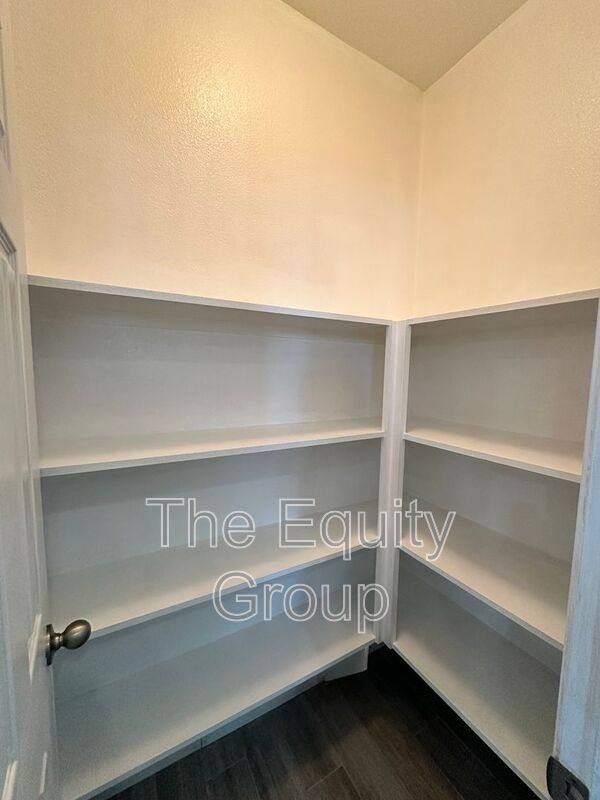 House for rent at 3726 N Shady Court, Visalia, CA 93291