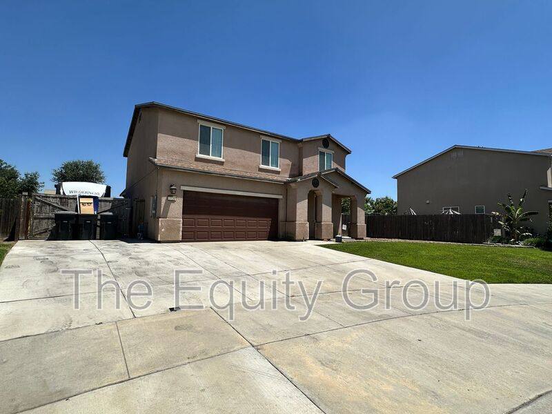 House for rent at 3726 N Shady Court, Visalia, CA 93291