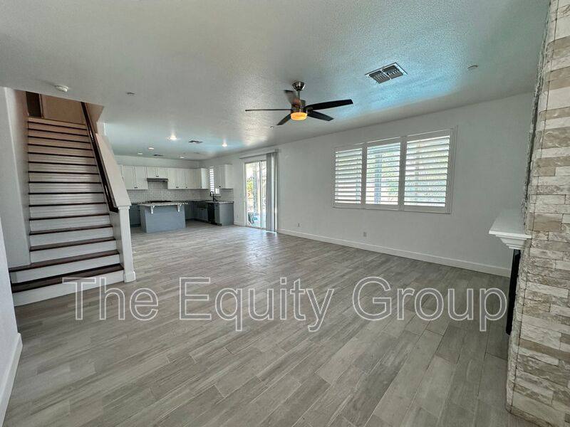 House for rent at 3726 N Shady Court, Visalia, CA 93291