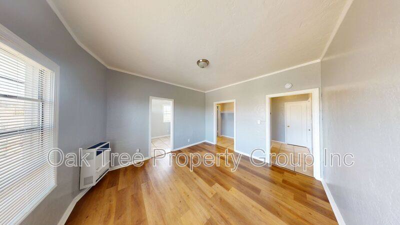 House for rent at 2451 Seminary Ave #307, Oakland, CA 94605