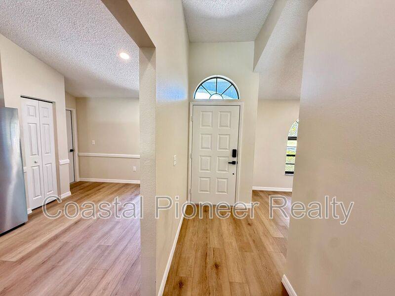 House for rent at 8774 Huntfield St, Tampa, FL 33635