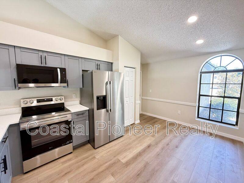 House for rent at 8774 Huntfield St, Tampa, FL 33635