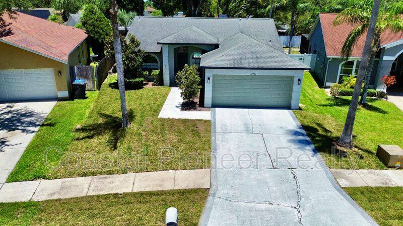 House for rent at 8774 Huntfield St, Tampa, FL 33635