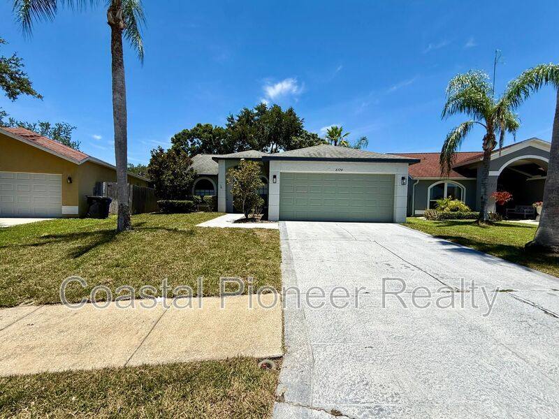 House for rent at 8774 Huntfield St, Tampa, FL 33635