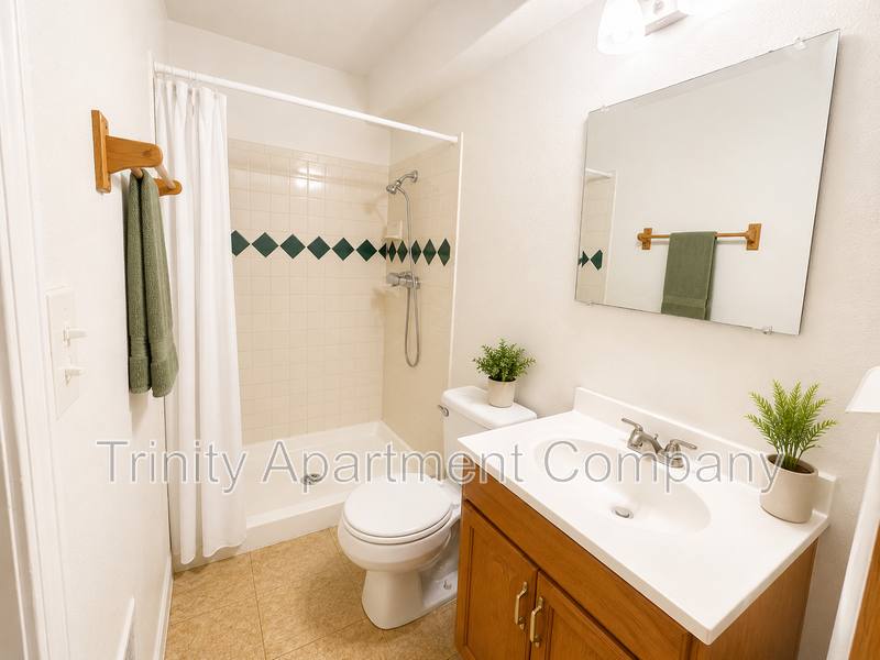 Apartment for rent at 1101 Coal SW #B, Albuquerque, NM 87102