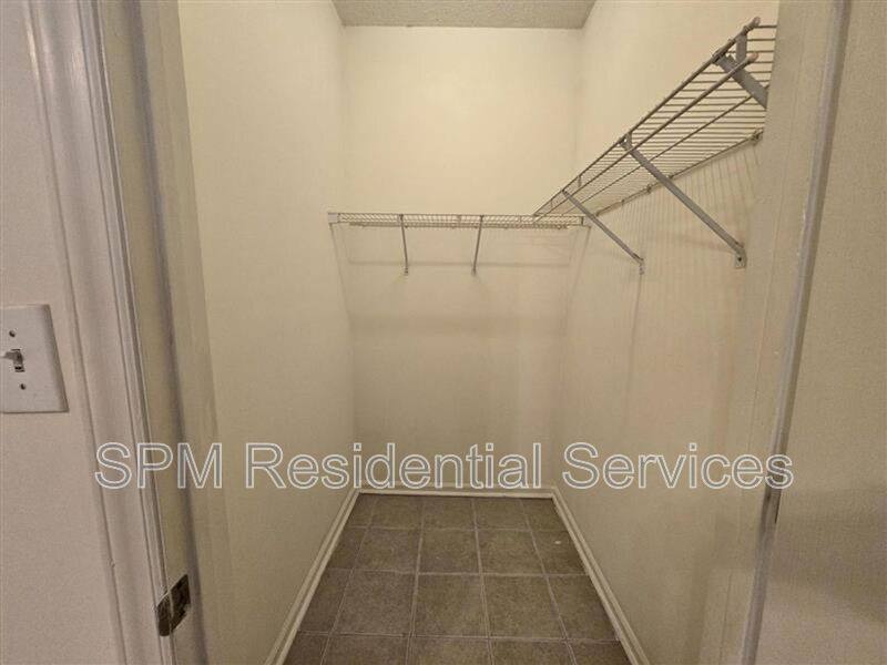 Apartment for rent at 2705 Mayfair Dr #H-104, Wilmington, NC 28403