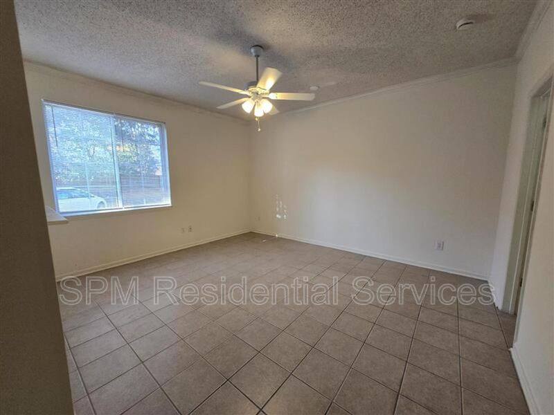 Apartment for rent at 2705 Mayfair Dr #H-104, Wilmington, NC 28403