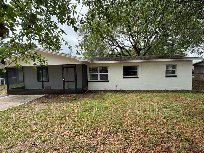 House for rent at 2436 Lilly St, Lake Wales, FL 33898