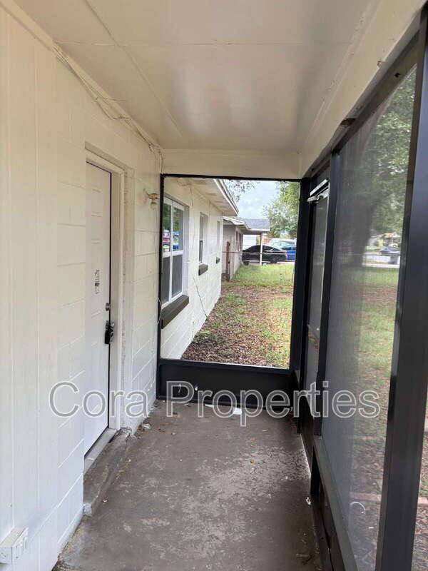 House for rent at 2436 Lilly St, Lake Wales, FL 33898