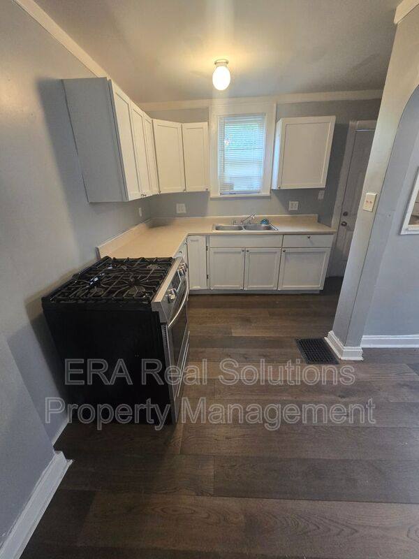 Apartment for rent at 1269 23rd Ave, Columbus, OH 43211