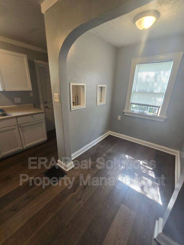 Apartment for rent at 1269 23rd Ave, Columbus, OH 43211