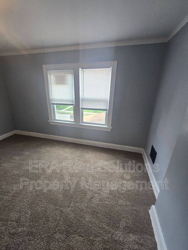 Apartment for rent at 1269 23rd Ave, Columbus, OH 43211