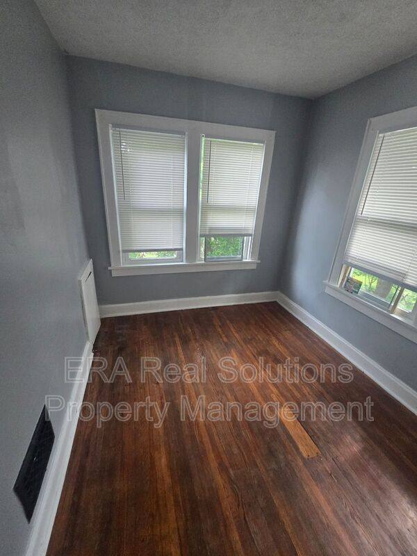 Apartment for rent at 1269 23rd Ave, Columbus, OH 43211