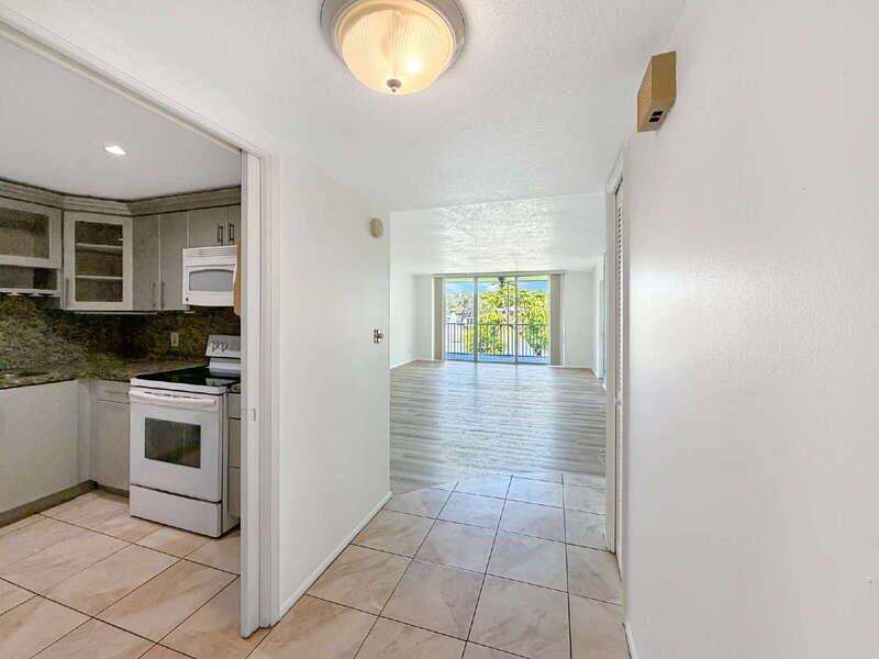 Apartment for rent at 3641 Oaks Clubhouse Dr #201, Pompano Beach, FL 33069