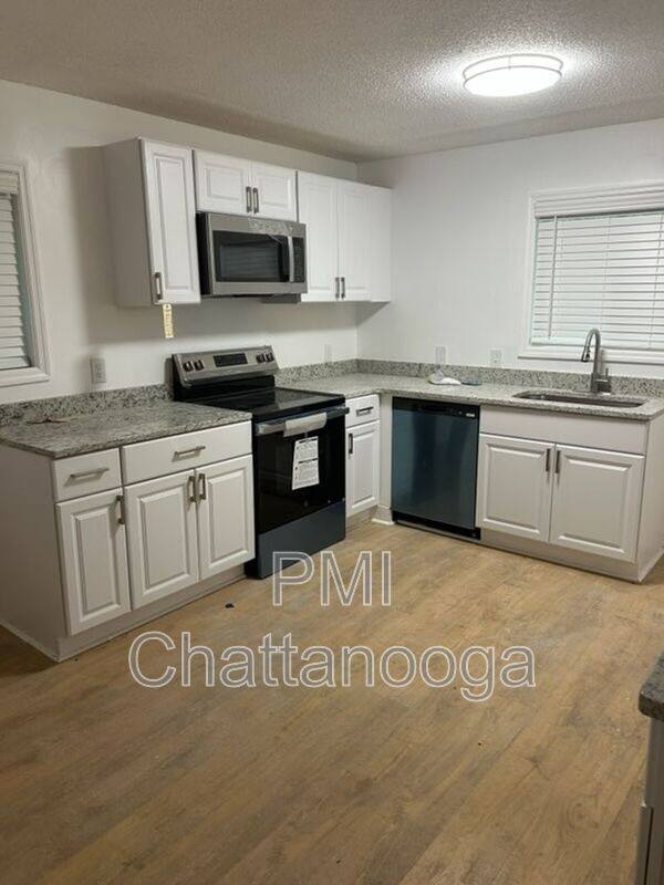 House for rent at 909 W 39th St, Chattanooga, TN 37410