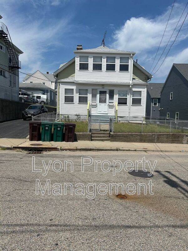 Apartment for rent at 568 Elm St #1, Woonsocket, RI 02895