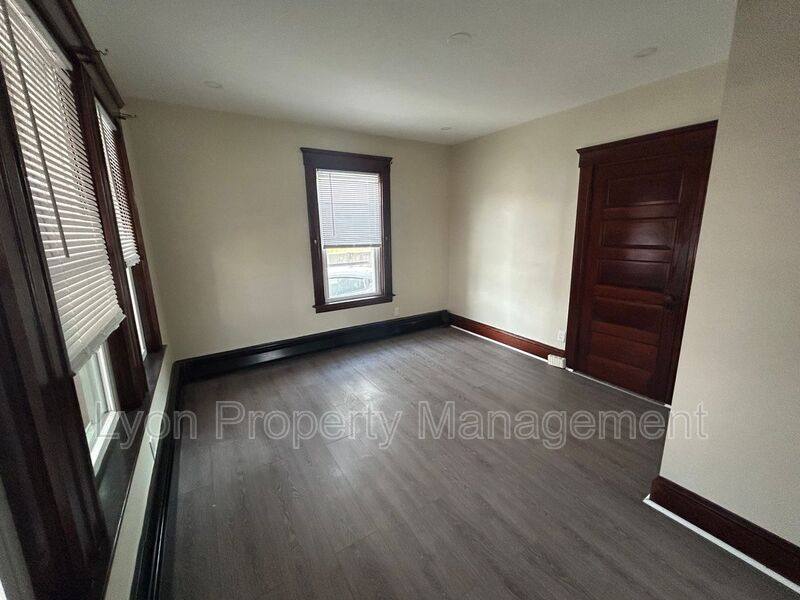 Apartment for rent at 568 Elm St #1, Woonsocket, RI 02895