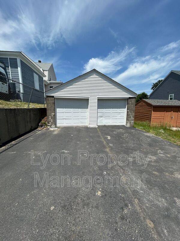 Apartment for rent at 568 Elm St #1, Woonsocket, RI 02895