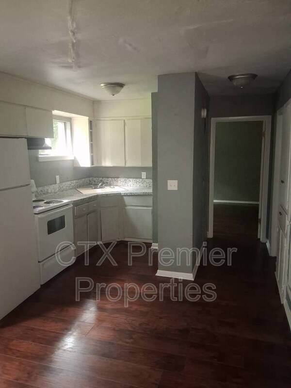 Apartment for rent at 416 E Dunn Ave #1, Killeen, TX 76541