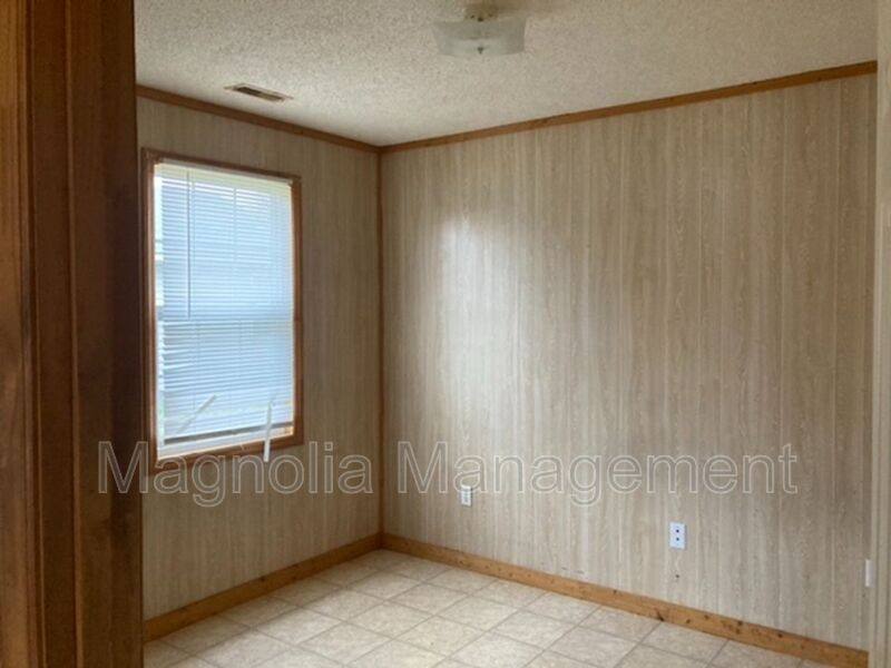House for rent at 619 Alexander Ave, Henderson, NC 27536