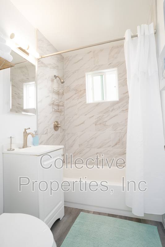 Apartment for rent at 3122 Canon St #B, San Diego, CA 92106