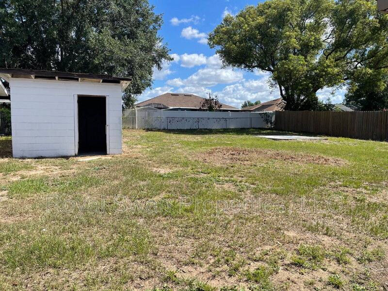 House for rent at 4520 Clubhouse Rd, Lakeland, FL 33812