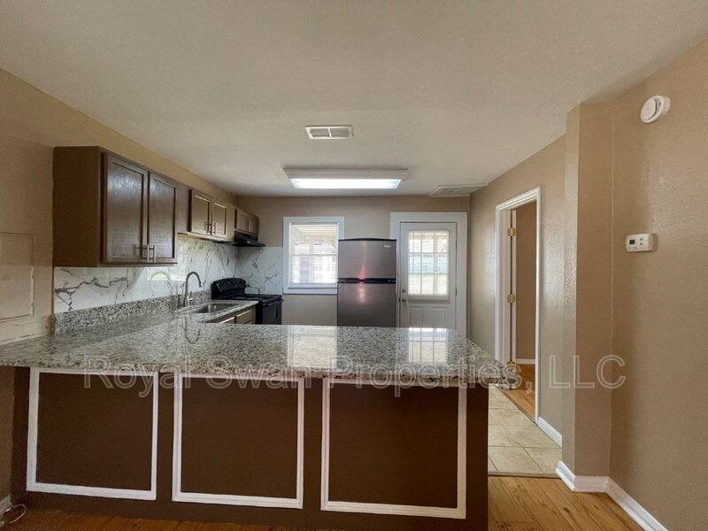 House for rent at 4520 Clubhouse Rd, Lakeland, FL 33812