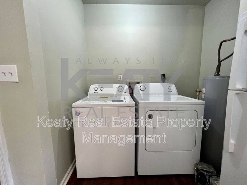 House for rent at 327 Stewart St, Lafayette, LA 70501