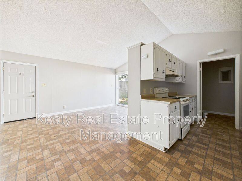 Apartment for rent at 513 Fox Run Ave #1, Lafayette, LA 70508