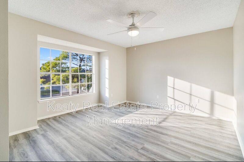 Apartment for rent at 107 Meudon St #D, Duson, LA 70529