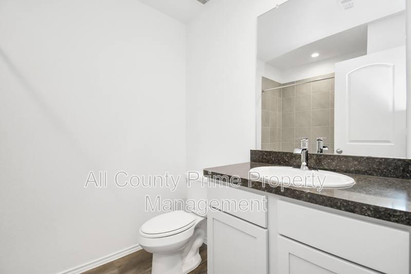 House for rent at 40427 Basalt Elm Rd, Magnolia, TX 77354