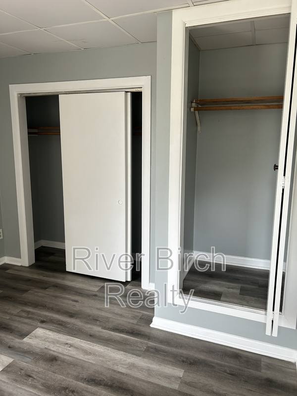 Apartment for rent at 909 S 8th St #3, Springfield, IL 62703