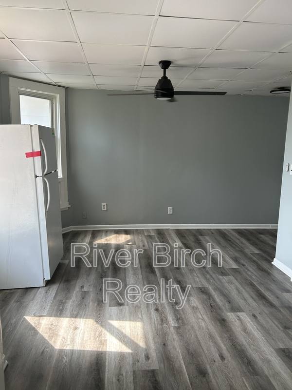 Apartment for rent at 909 S 8th St #3, Springfield, IL 62703