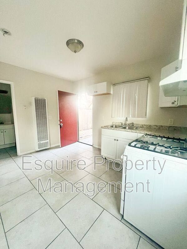 Apartment for rent at 309 Hill St #319, Oxnard, CA 93033