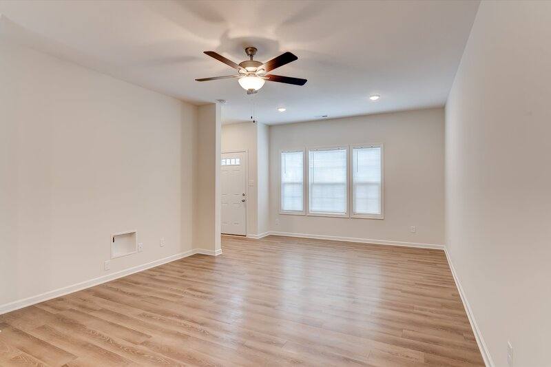 Townhouse for rent at 2809 Cruze Dr #1, Powell, TN 37849