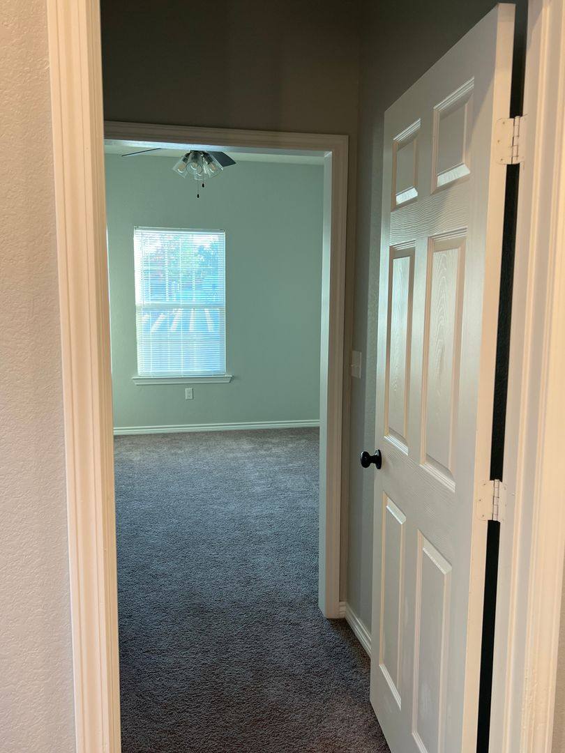 Apartment for rent at 127 129 Village N Circle, Gladewater, TX 75647