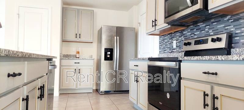 House for rent at 35386 Spruce Knob Court, Dade City, FL 33525