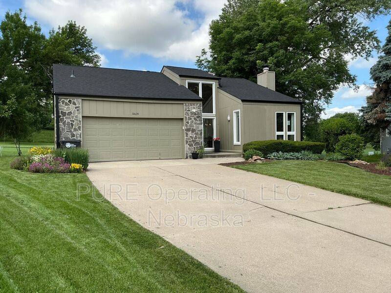 House for rent at 10635 Spaulding Circle, Omaha, NE 68134