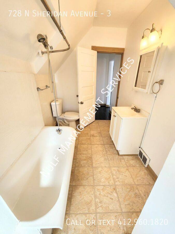 Apartment for rent at 728 N Sheridan Ave #3, Pittsburgh, PA 15206