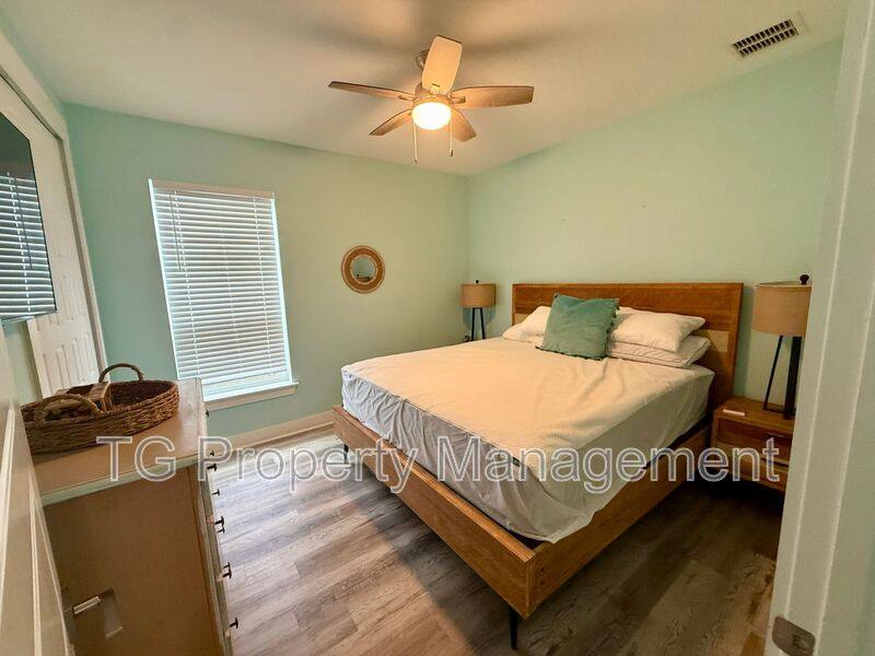 House for rent at 514 2nd St S, Jacksonville Beach, FL 32250