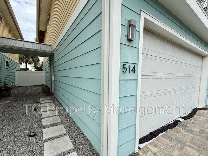 House for rent at 514 2nd St S, Jacksonville Beach, FL 32250
