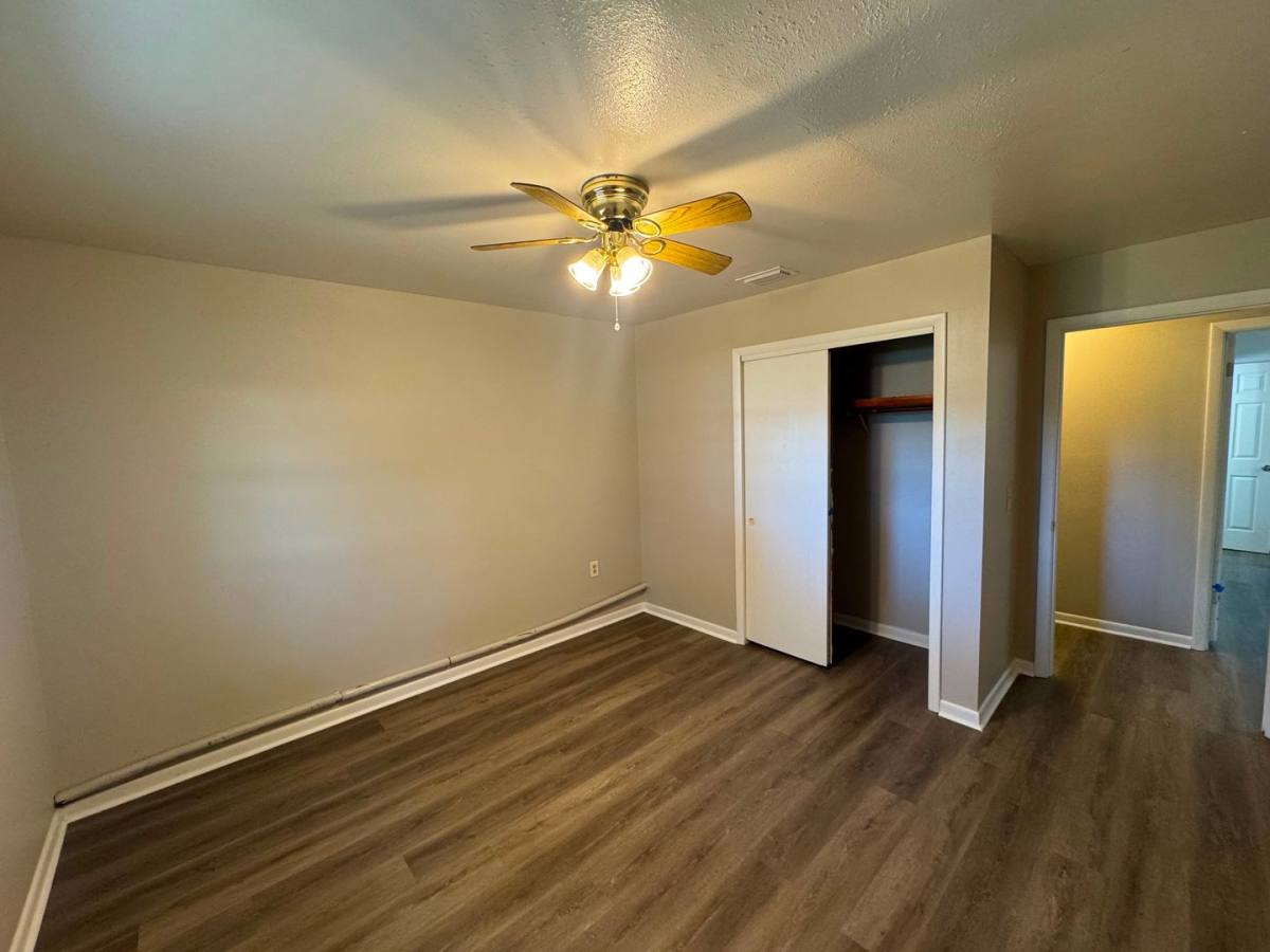 House for rent at 1602 E Sparkman Rd, Plant City, FL 33566