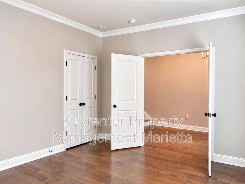 Townhouse for rent at 1244 Stone Castle Circle SE, Smyrna, GA 30080