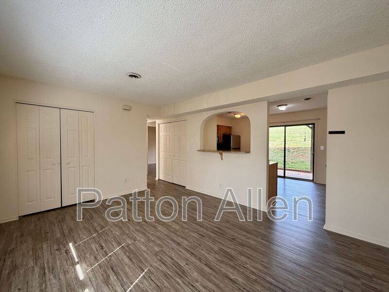 Condo for rent at 21 Dawnwood Circle, Asheville, NC 28803