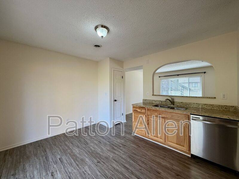 Condo for rent at 21 Dawnwood Circle, Asheville, NC 28803