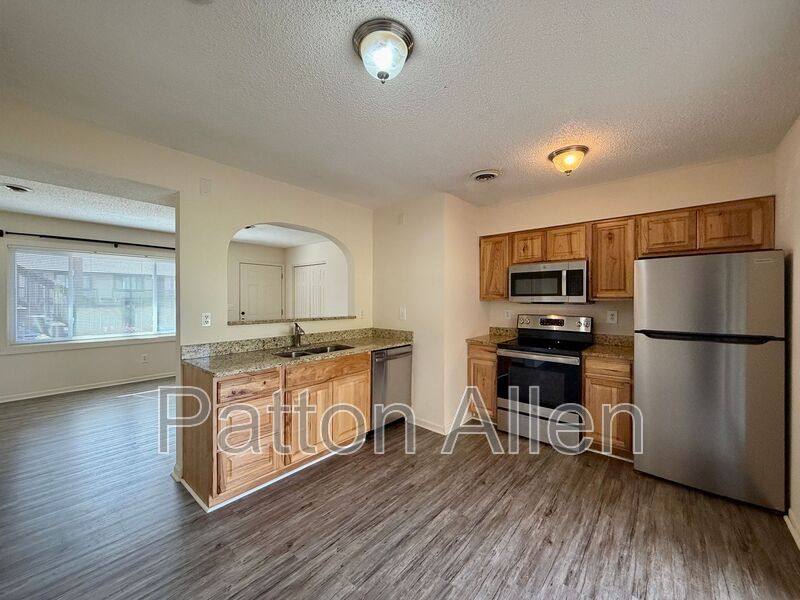 Condo for rent at 21 Dawnwood Circle, Asheville, NC 28803