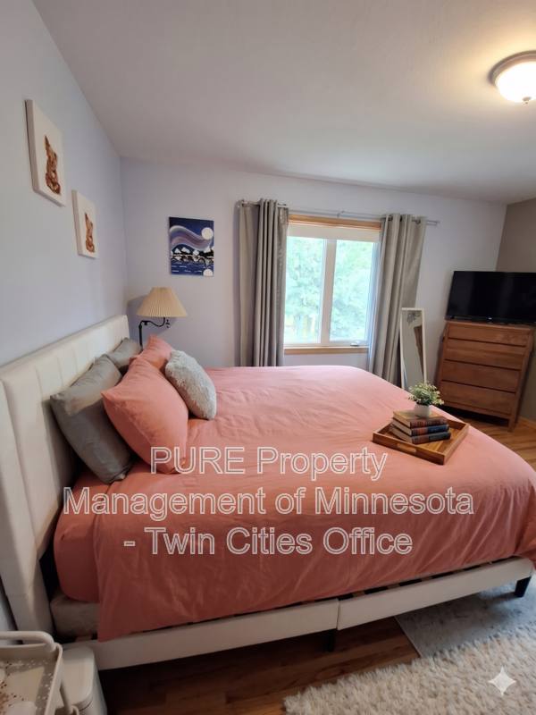 Apartment for rent at 6226 France Ave S, Minneapolis, MN 55410