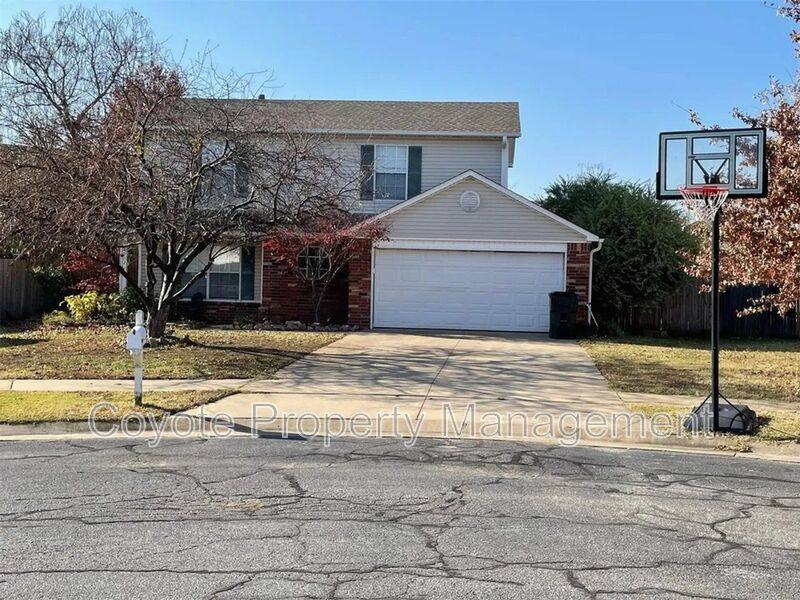 House for rent at 8902 N 149 E Ave, Owasso, OK 74055
