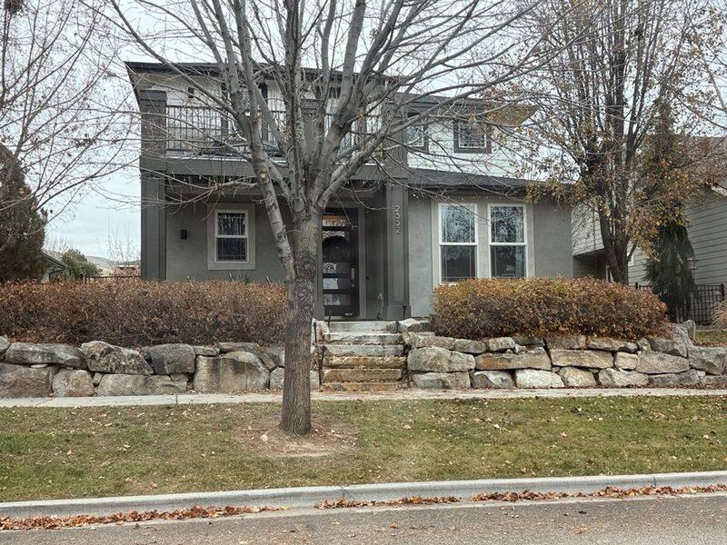 House for rent at 2552 S Trailwood Way, Boise, ID 83716
